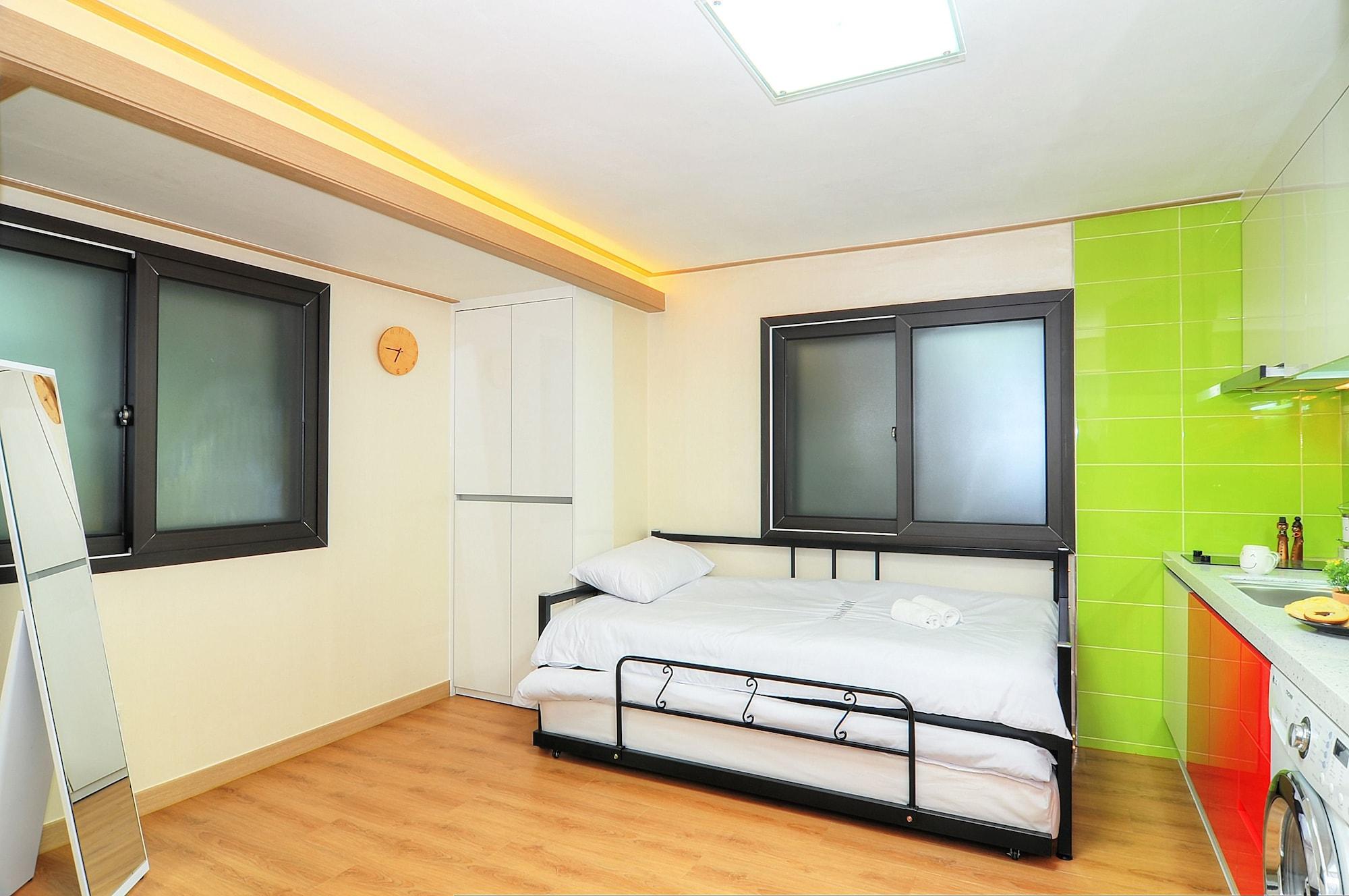 סיאול Hostel Kw Sinsa מראה חיצוני תמונה