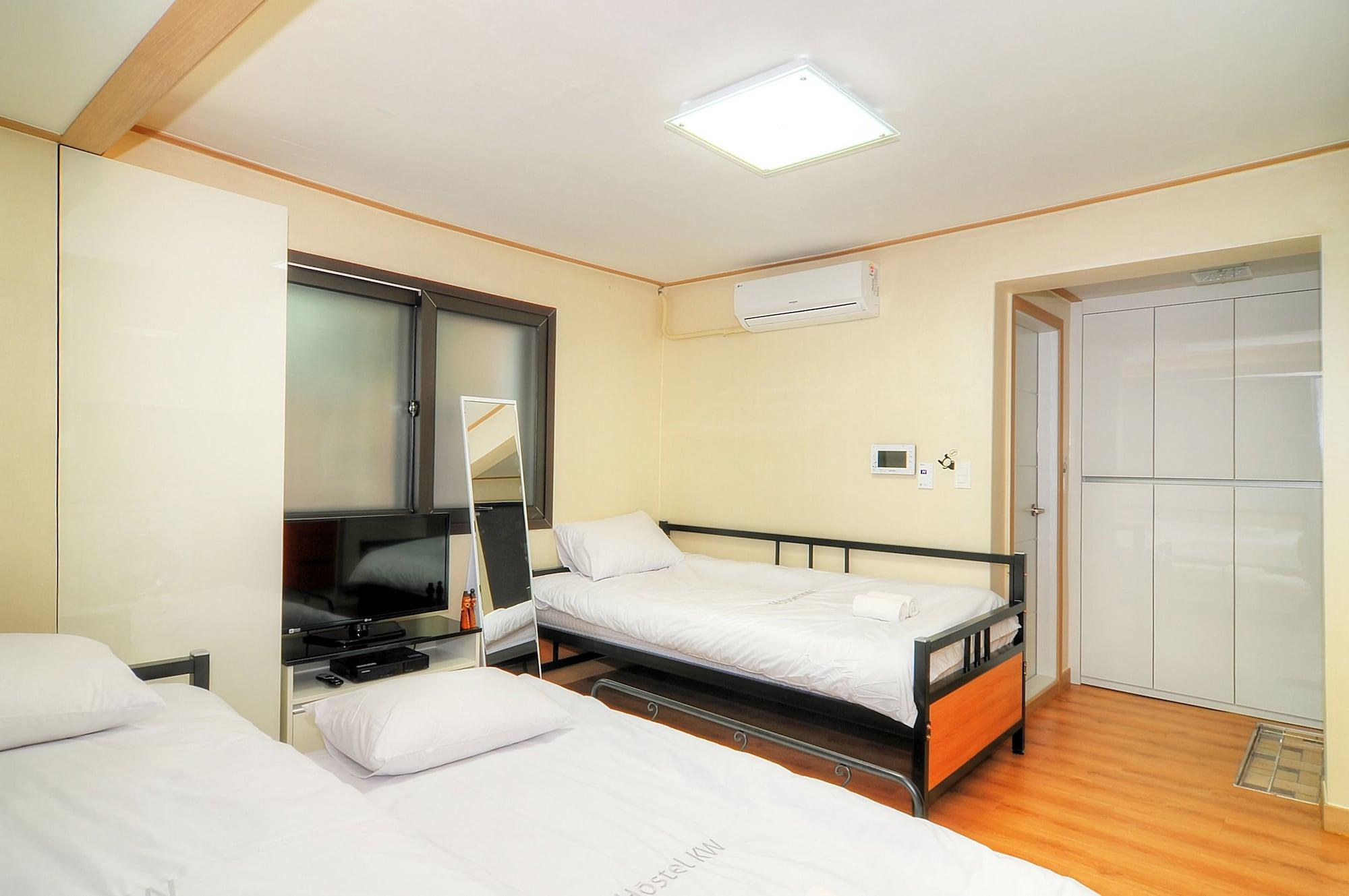 סיאול Hostel Kw Sinsa מראה חיצוני תמונה