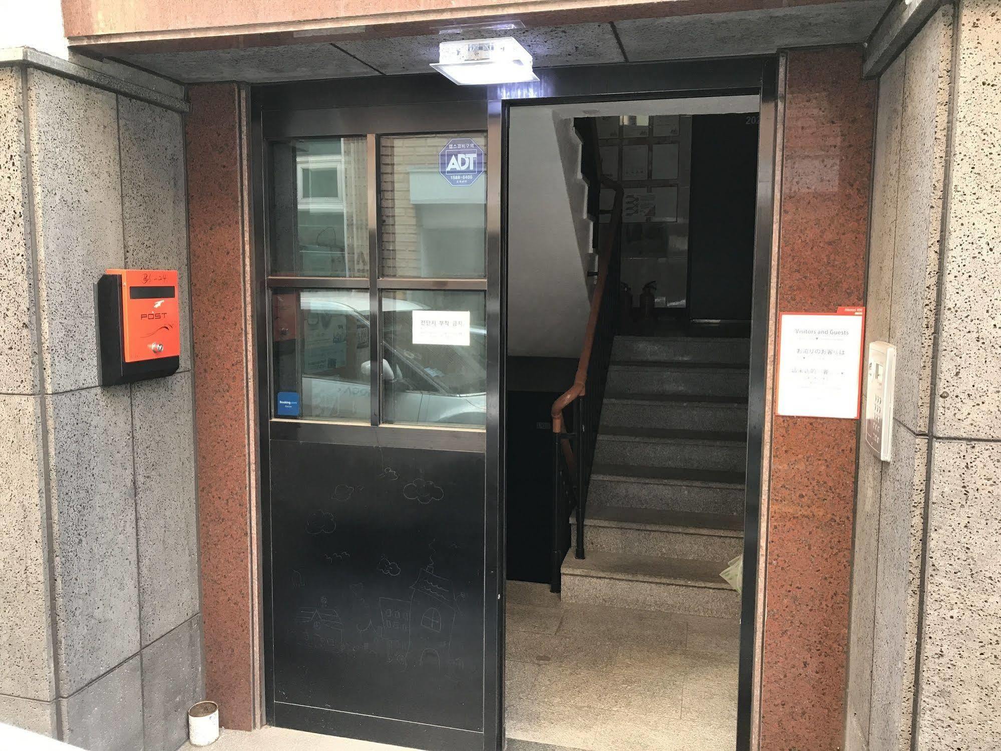 סיאול Hostel Kw Sinsa מראה חיצוני תמונה